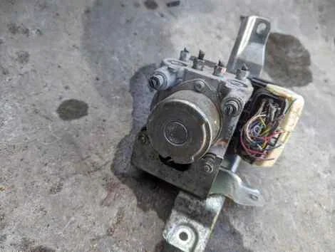 Блок abs Nissan Otti H92W 3G83 - миниатюра 4