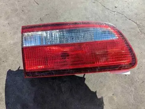 Стоп-вставка Toyota Camry Gracia MCV21 2MZ-FE Лев. Задн.