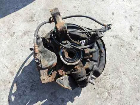 Ступица Toyota Carina AT212 5A-FE Прав. Перед. - миниатюра 3