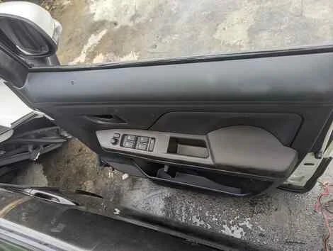 Дверь Toyota Tank M900A 1KR-FE Прав. Перед. - миниатюра 4