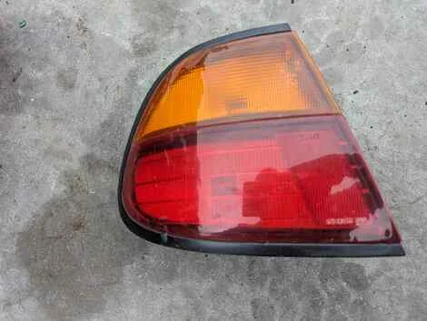 Стоп Nissan Pulsar FN15 GA15DE Лев. Задн. - изображение 1