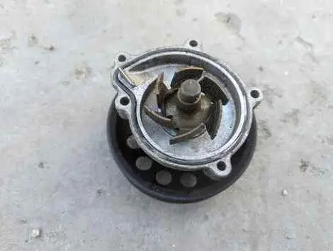 Помпа Mercedes-Benz A-Class W169.032 M 266 E 17