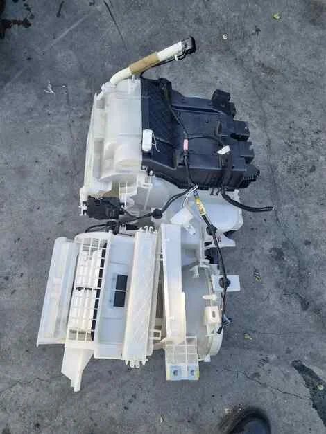 Печка Toyota Tank M900A 1KR-FE - изображение 1