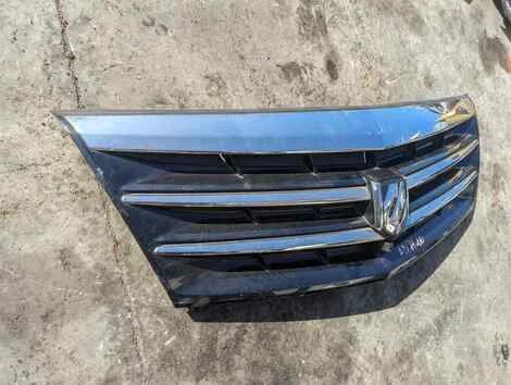 Решетка радиатора Toyota Alphard MNH10W 1MZ-FE - миниатюра 2