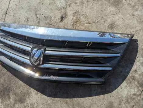 Решетка радиатора Toyota Alphard MNH10W 1MZ-FE - миниатюра 3