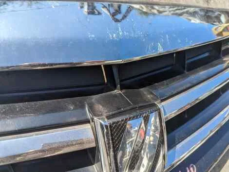 Решетка радиатора Toyota Alphard MNH10W 1MZ-FE - миниатюра 4