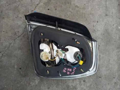 Стоп Hyundai XG XG G6CT Лев. Задн. - миниатюра 3