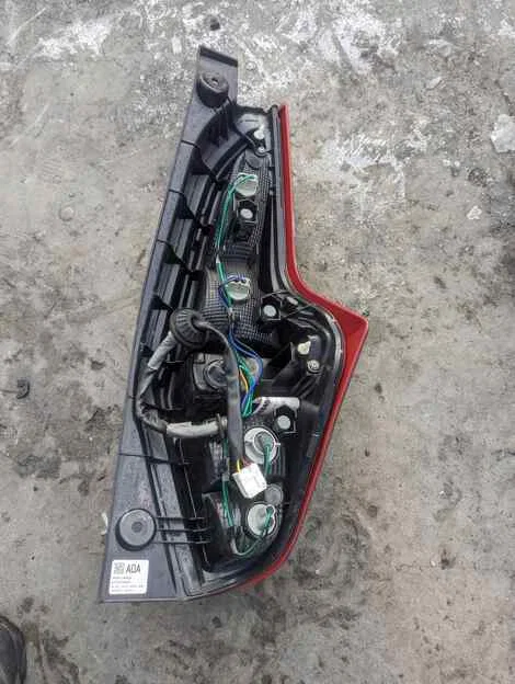 Стоп Nissan DAYZ B43W BR06 Лев. Задн. - миниатюра 3