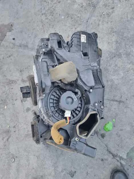 Печка Nissan Tiida SC11 MR18DE - миниатюра 4