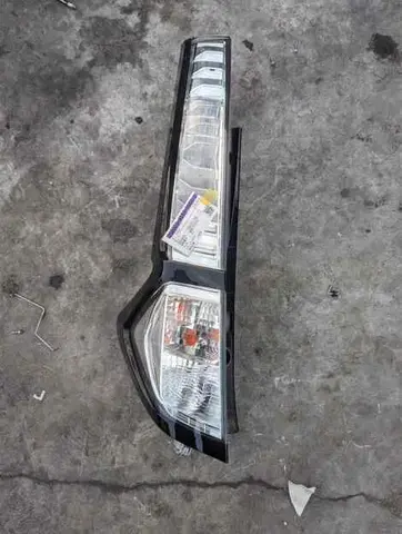 Стоп Toyota Tank M900A 1KR-FE Лев. Задн.