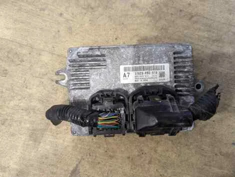 Блок efi Honda N-BOX JF1 S07A - изображение 1
