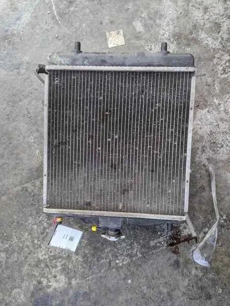 Радиатор охлаждения Suzuki Every DA32W G13B - миниатюра 3