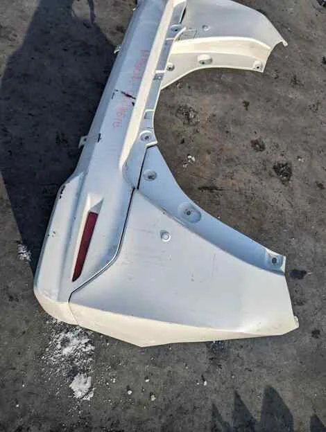 Бампер Toyota Tank M900A 1KR-FE Задн. - миниатюра 3