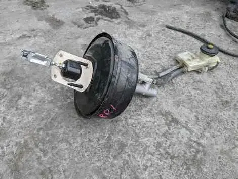 Главный тормозной цилиндр Honda Elysion RR1 K24A