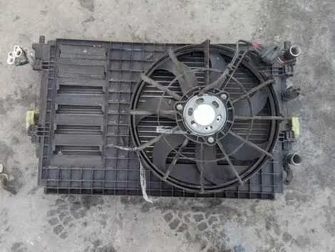 Радиатор охлаждения Volkswagen Polo 6R1 CBZB