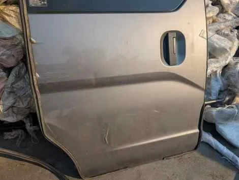 Дверь Nissan NV200 VM20 HR16DE Прав. Задн. - миниатюра 2