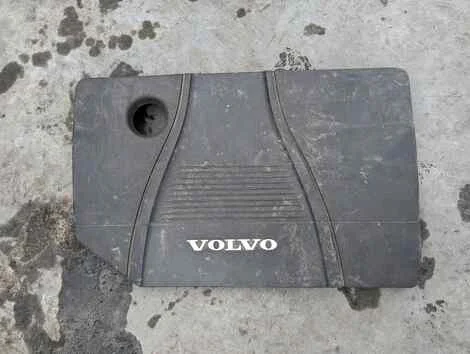 Декоративная крышка двс Volvo V50 MW43 B4204S3 - изображение 1