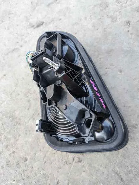 Стоп Mini Cooper R56 N16B16A Прав. Задн. - миниатюра 3