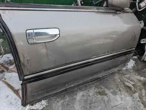 Дверь Subaru Legacy BC3 EJ181 Прав. Перед. - миниатюра 2