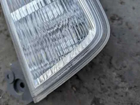 Стоп Nissan Elgrand PNE52 VQ35DE Прав. Задн. - миниатюра 2