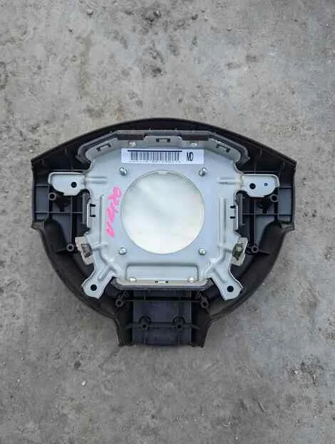 Airbag на руль Nissan NV200 VM20 HR16DE Прав. - миниатюра 2