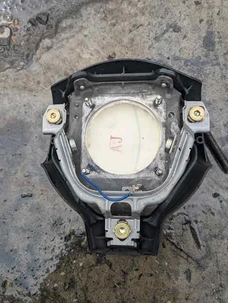 Airbag на руль Toyota Wish ZNE10G 1ZZ-FE - миниатюра 2