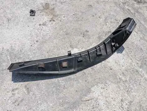 Накладка на стоп Toyota Harrier MCU35W 1MZ-FE Лев. Задн. - миниатюра 3