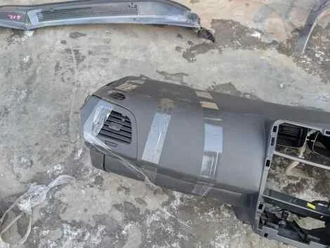 Торпедо Nissan Leaf AZE0 EM57 - миниатюра 4