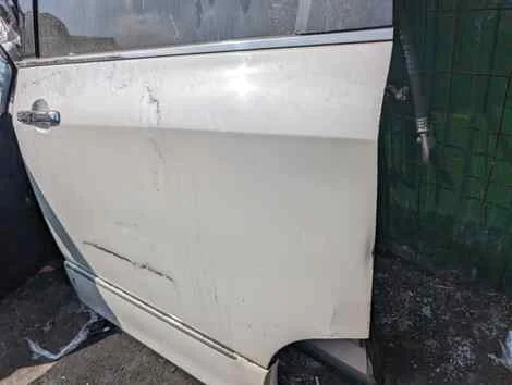 Дверь Nissan Elgrand TE52 QR25DE Лев. Задн. - миниатюра 4