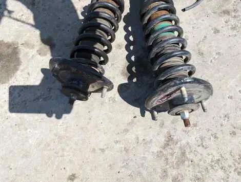 Стойка Honda Stepwgn RF1 B20B Перед. - миниатюра 3