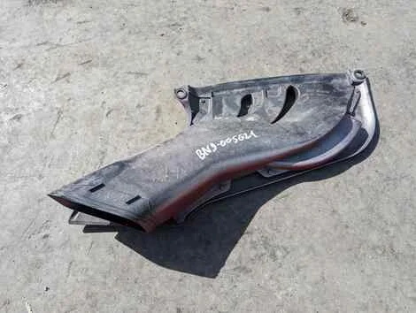 Воздухозаборник Subaru Legacy B4 BN9 FB25 - миниатюра 2