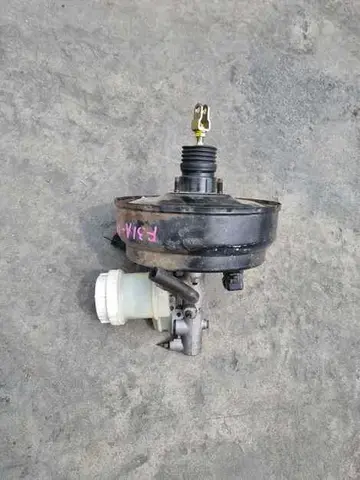 Главный тормозной цилиндр Mitsubishi Diamante F31A 6G73