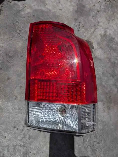Стоп Volvo V70 SW59 B5254T2 Прав. Задн. - изображение 1