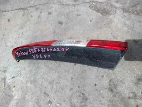 Стоп Volvo V70 SW59 B5254T2 Прав. Задн. - миниатюра 2