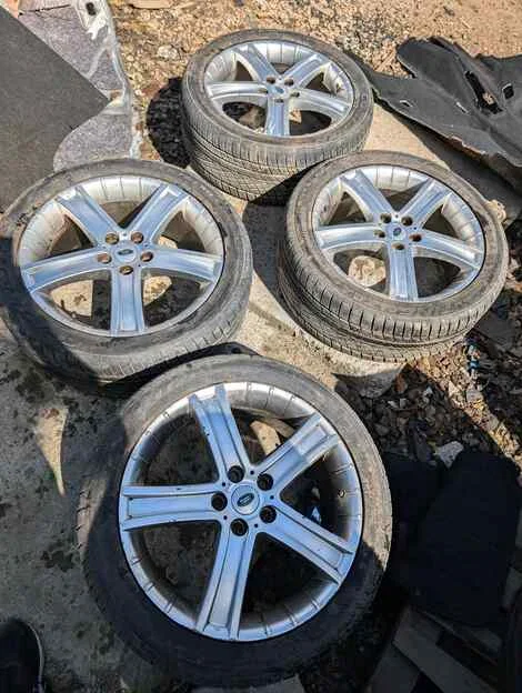 Колеса Continental ExtremeContact DWS06 275/40R20 TL, 8.5J R20 ET55 5x120 DIA62.5 - изображение 1