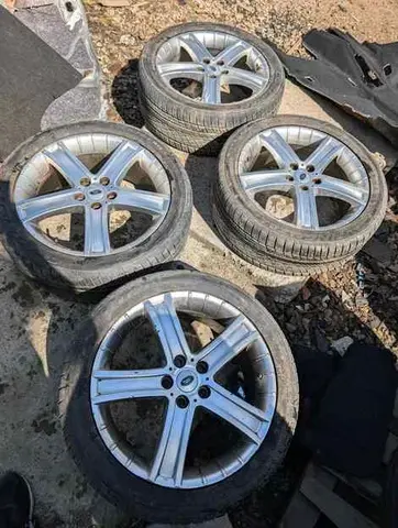 Колеса Continental ExtremeContact DWS06 275/40R20 TL, 8.5J R20 ET55 5x120 DIA62.5