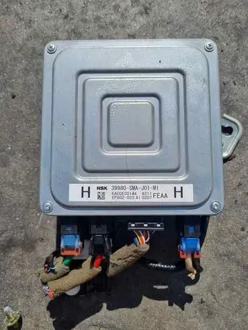 Блок управления рулевой рейкой Honda Stream RN6 R18A