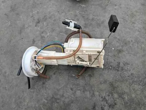 Бензонасос Audi A4 8EALT ALT - миниатюра 2