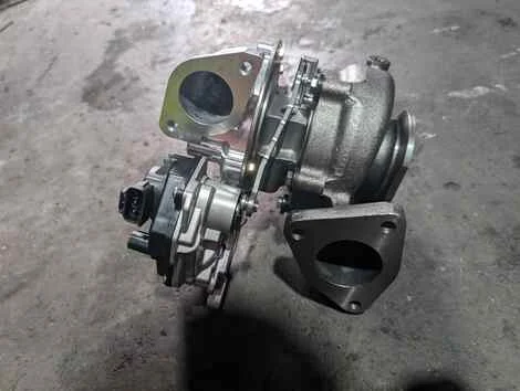 Турбина Toyota Hilux Pick Up GUN125 2GD-FTV - миниатюра 4