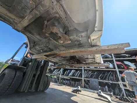 Кузов Mitsubishi Pajero V44W 4D56 - миниатюра 13