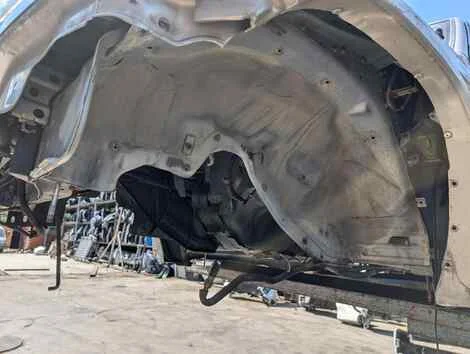 Кузов Mitsubishi Pajero V44W 4D56 - миниатюра 14