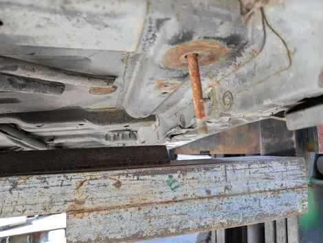 Кузов Mitsubishi Pajero V44W 4D56 - миниатюра 15