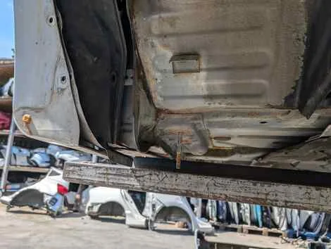 Кузов Mitsubishi Pajero V44W 4D56 - миниатюра 16
