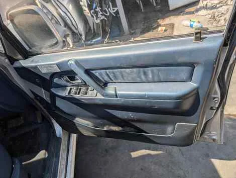 Кузов Mitsubishi Pajero V44W 4D56 - миниатюра 20