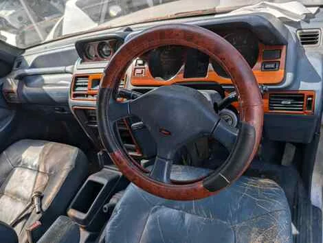 Кузов Mitsubishi Pajero V44W 4D56 - миниатюра 21