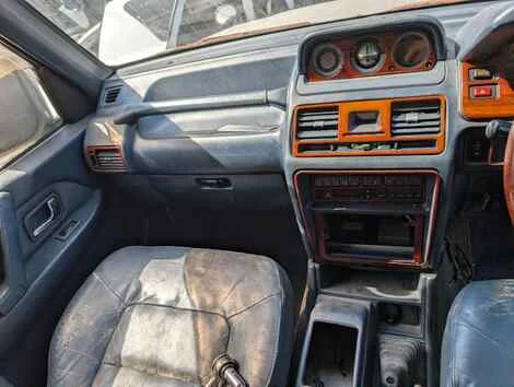 Кузов Mitsubishi Pajero V44W 4D56 - миниатюра 23