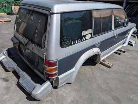 Кузов Mitsubishi Pajero V44W 4D56 - миниатюра 4