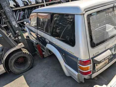 Кузов Mitsubishi Pajero V44W 4D56 - миниатюра 6