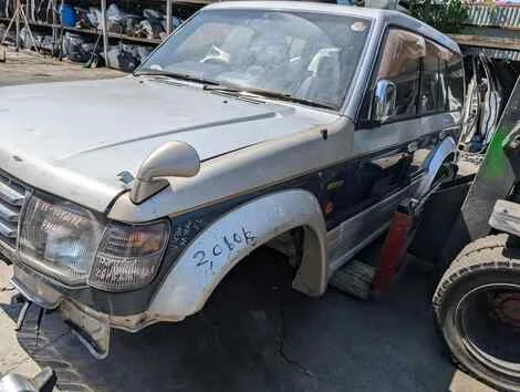 Кузов Mitsubishi Pajero V44W 4D56 - миниатюра 7