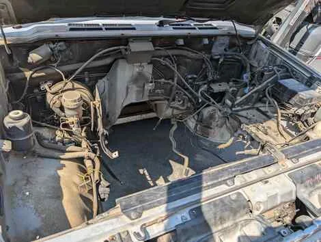 Кузов Mitsubishi Pajero V44W 4D56 - миниатюра 8